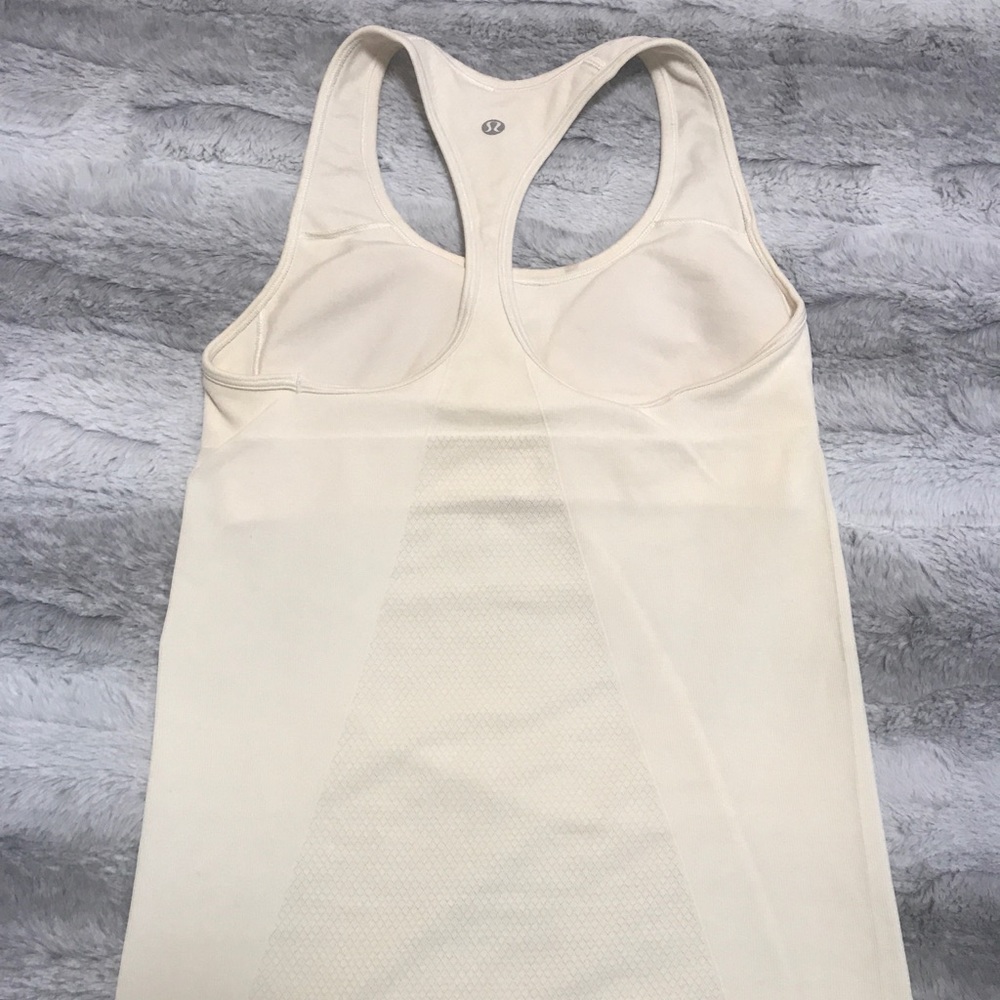 Lululemon Workout Top - Picture 3 of 4